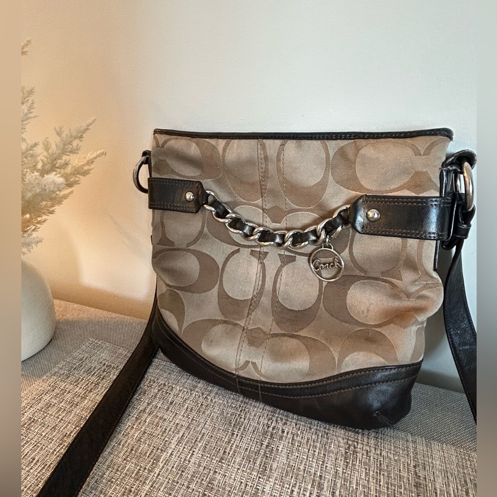 COACH 🌷Coach Signature Monogram Crossbody Bag Tan Black Shoulder Purse